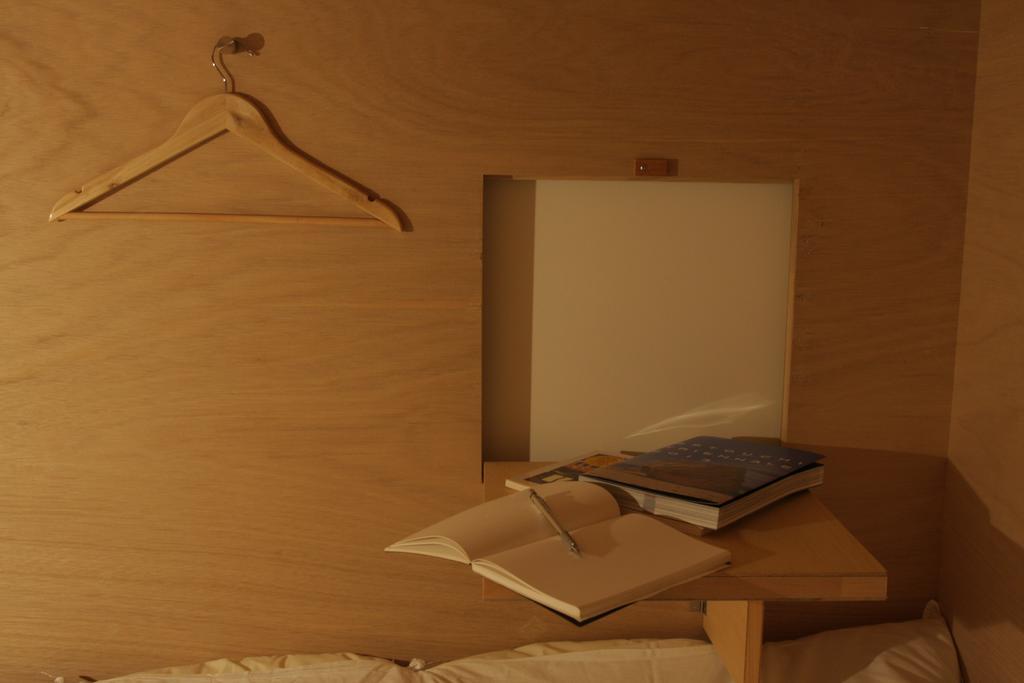 Kinco. Hostel+Cafe Takamatsu, Setouchi Rom bilde